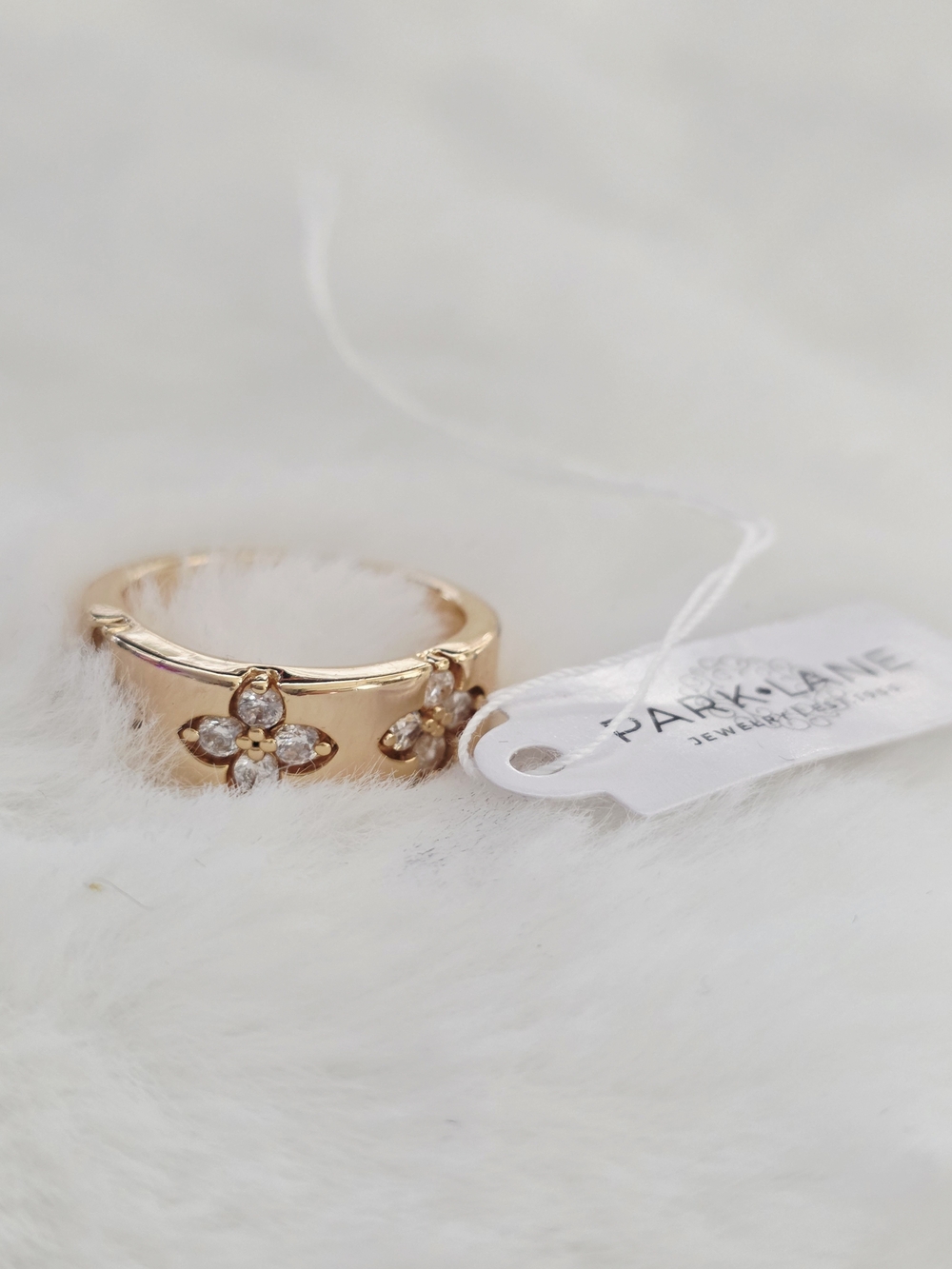 Park Lane Flora Ring